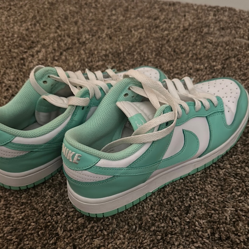Nike Women's Sneakers in Mint and White